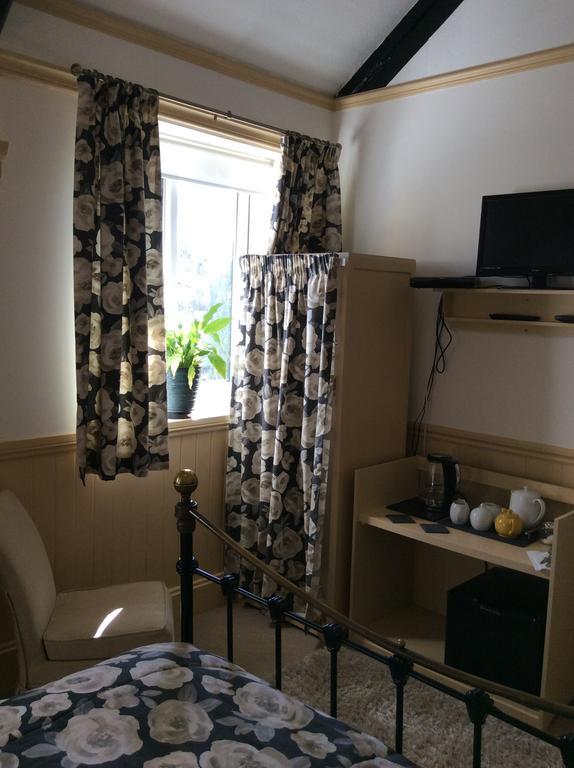 The Coach House Bed & Breakfast Dawlish Ngoại thất bức ảnh